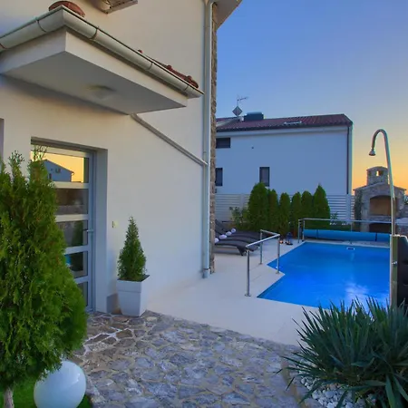 Luxurious In Krk
