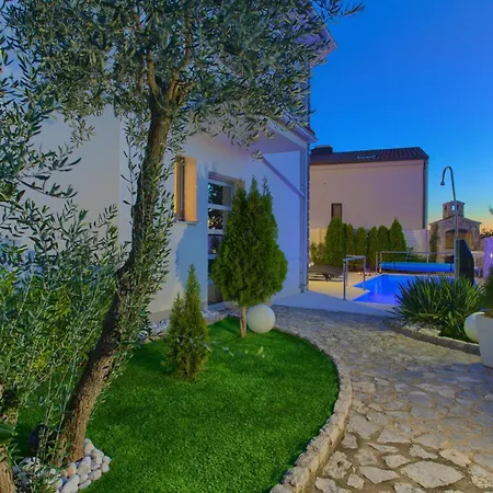 Holiday home In Krk With Wifi