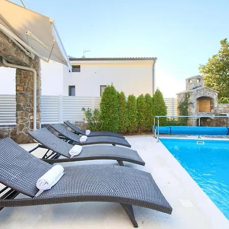 Ferienhaus Beautiful In Krk