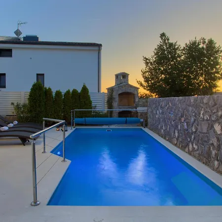 Luxurious In Krk Krk Town